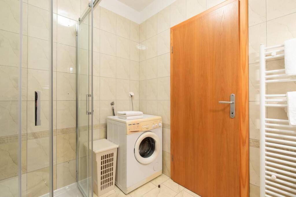 קרק Apartments Doris, Krk מראה חיצוני תמונה