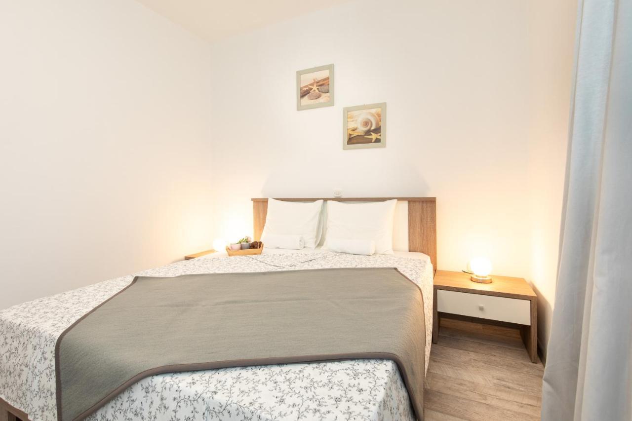 קרק Apartments Doris, Krk מראה חיצוני תמונה