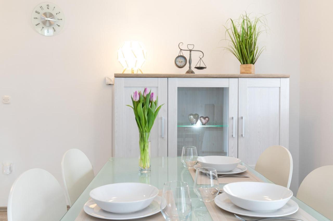 קרק Apartments Doris, Krk מראה חיצוני תמונה